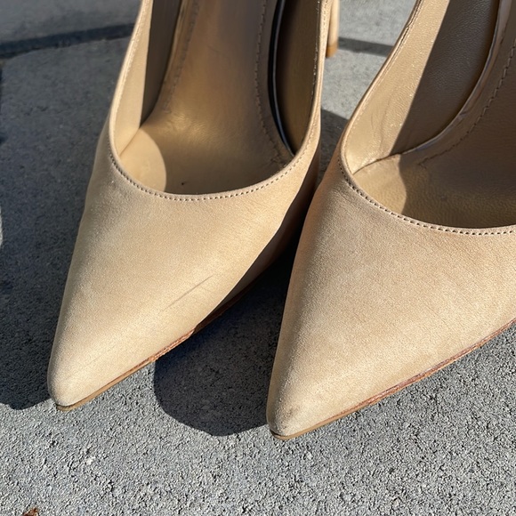 Stuart Weitzman suede heels - Picture 4 of 12